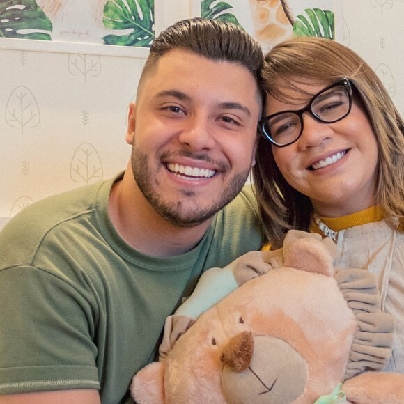 Marília Mendonça se diverte com Murilo Huff em Dia dos Namorados