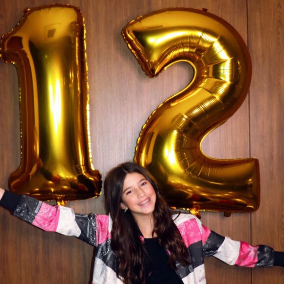 Filha de Rodrigo Faro e Vera Viel, Maria faz 12 anos nesta quinta-feira, 18 de junho de 2020. 'Amada!', escreveu o apresentador