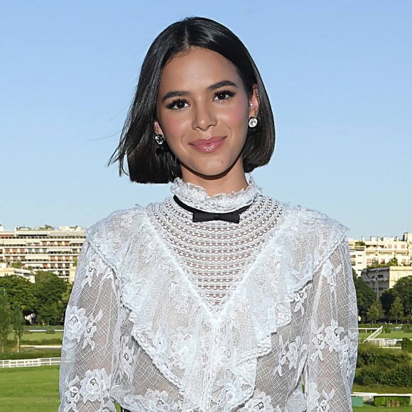 Bruna Marquezine detona influenciadora por curtir festa na pandemia: 'Falta de vergonha na cara'