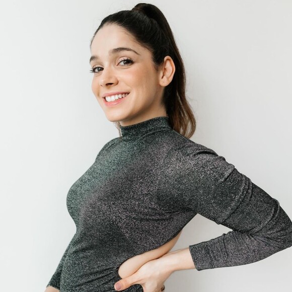 Barriga de gravidez de Sabrina Petraglia chama atenção na web