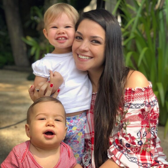 Thais Fersoza e Michel Teló pretendem fazer festa íntima de aniversário para os filhos