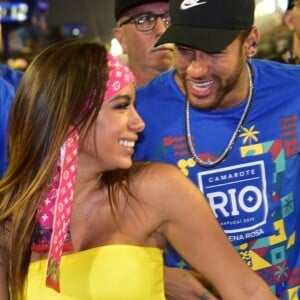 Anitta e Neymar vão se encontrar em Paris