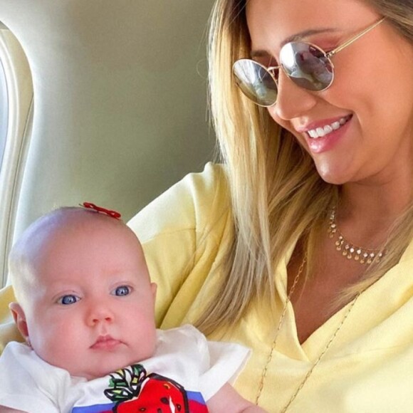 Ana Paula Siebert revela que foto com filha, Vicky, foi tirada por Rafaella Justus