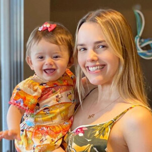 Grávida de novo? Thaeme confunde fãs em vídeo de dança com a filha. Confira!