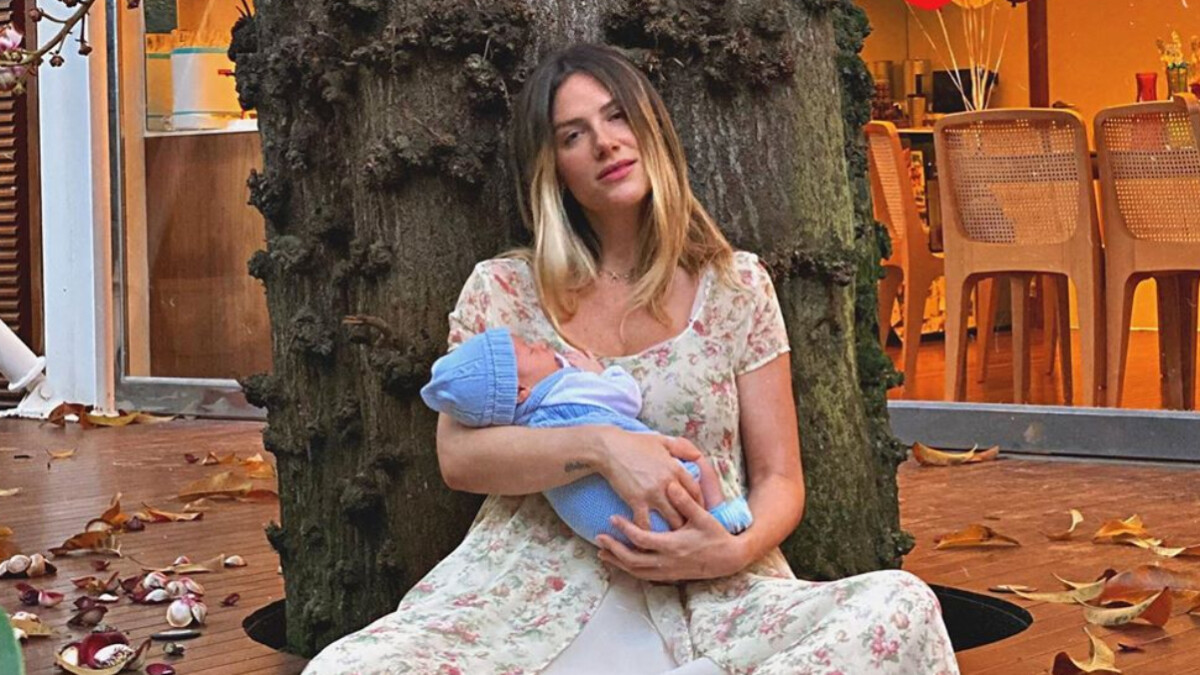 Foto Giovanna Ewbank Mostra Rosto Do Filho Zyan Em Foto Em 8 De Agosto De 2020 Purepeople 