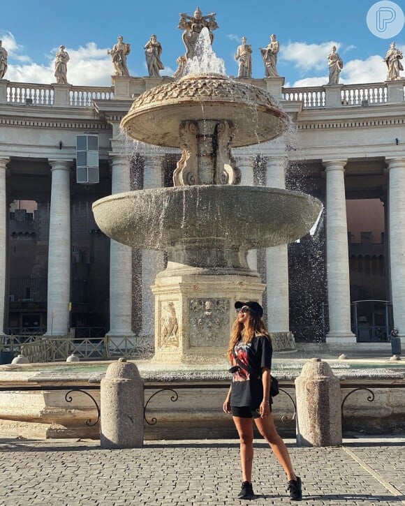 Anitta visitou o Vaticano, em Roma, ao chegar na Itália