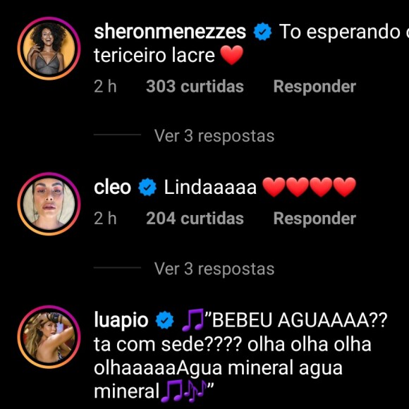 Cantora Iza ganha elogios de famosas em foto de biquíni