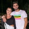 Arícia Silva namorou DJ Netto, agora namorando Hariany Almeida: 'A gente tinha terminado fazia muito pouco tempo'