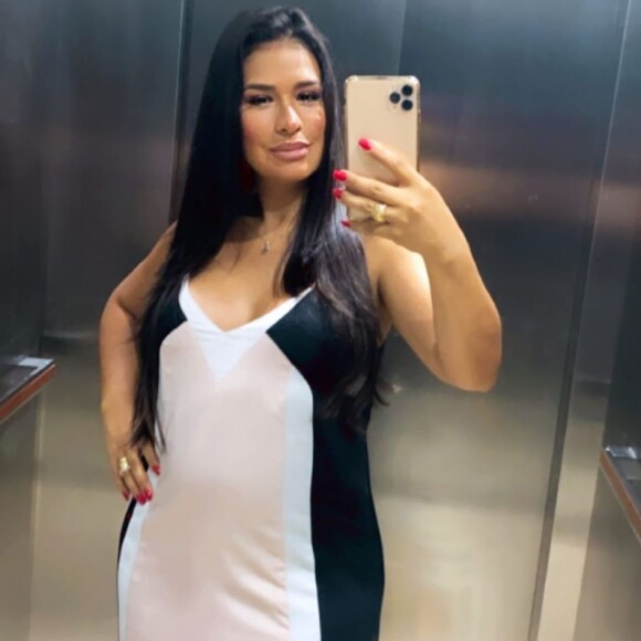 Corta cabelo de Simone e mostra resultado