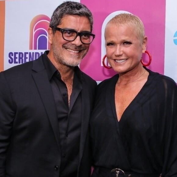 Xuxa Meneghel vai contar sua história usando uma linguagem simples