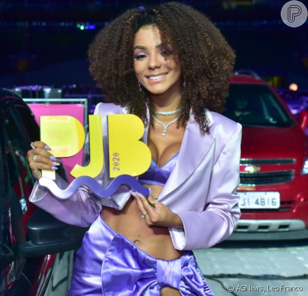 Mulher de Ludmilla, Brunna Gonçalves usa look sexy no 'Prêmio Jovem 2020'
