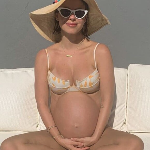 Grávida de 8 meses, Sthefany Brito revelou detalhes do quarto do filho