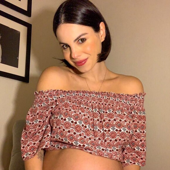 Sthefany Brito falou sobre as alegrias da primeira maternidade