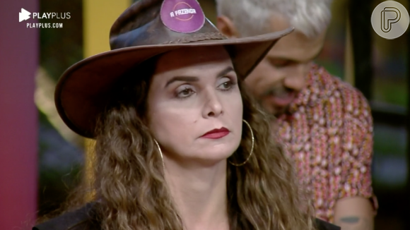 'A Fazenda 12': Carol Narizinho, eliminada, lamenta briga com Luiza Ambiel: 'Errei feio'