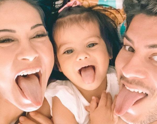 Filha De Mayra Cardi E Arthur Aguiar Faz Aniversario E Festa Surpreende Veja Purepeople