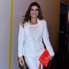 Jornalista Fabiana Scaranzi também prestigiou o terceiro dia de desfile da São Paulo Fashion Week