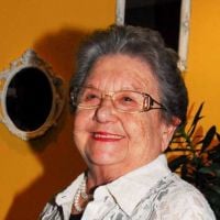 Internada com infecção aos 89 anos, Palmirinha Onofre agradece carinho dos fãs
