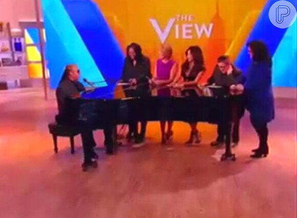 Stevie Wonder participou do programa "The View", da ABC