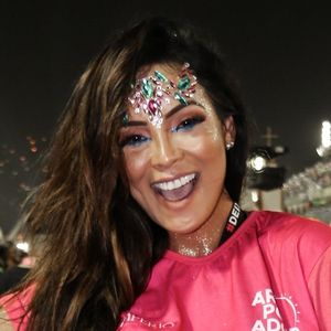 Carol Nakamura vai se casar em cerimônia em intimista Búzios