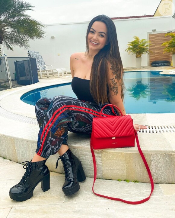 Suzanna Freitas, filha de Kelly Key, compartilha o seu lifestyle com os seguidores