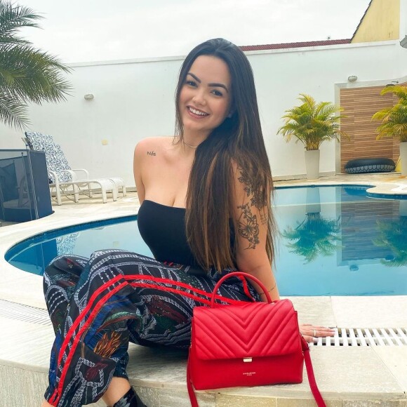 Suzanna Freitas, filha de Kelly Key, compartilha o seu lifestyle com os seguidores