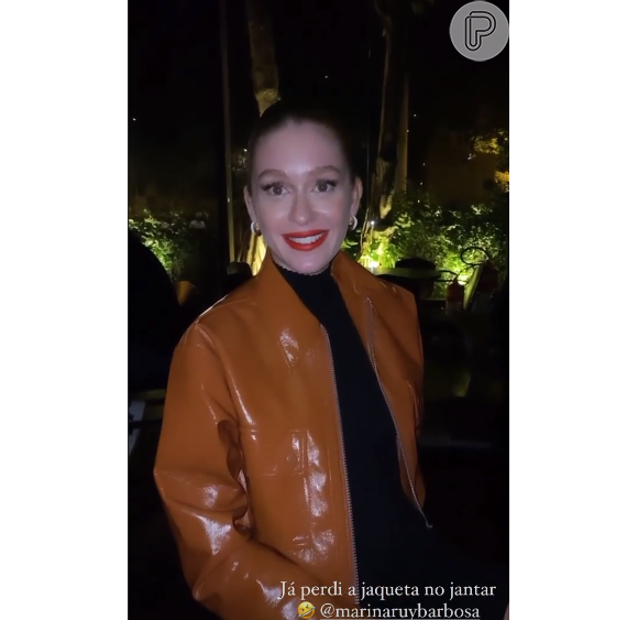 Marina Ruy Barbosa usa jaqueta de vinil marrom de Luma Costa: 'Roubei da amiga'
