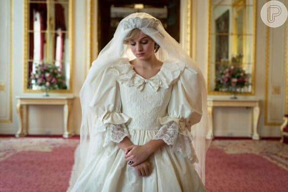 Vestido de noiva de Princesa Diana na série 'The Crown'