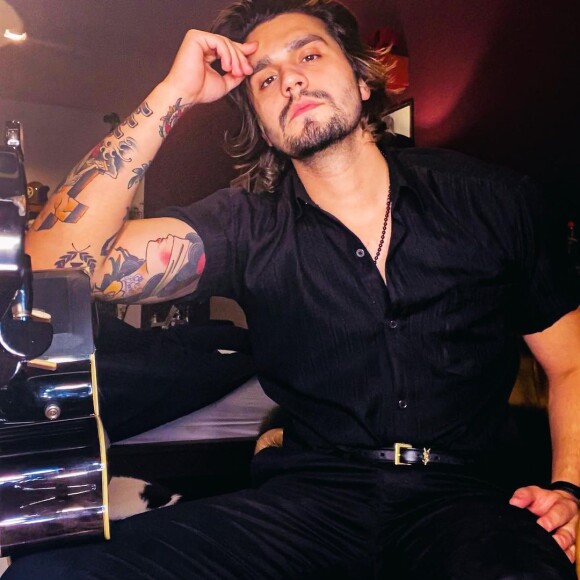 Luan Santana está solteiro