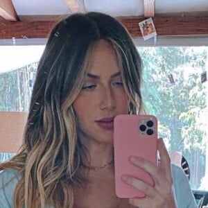 Giovanna Ewbank sofre de diástase, causada pela gravidez