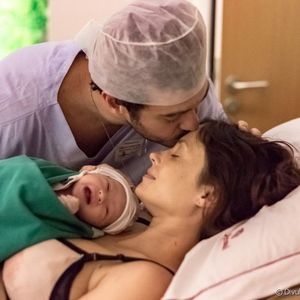 Rosanne Mulholland destacou a parceria com o namorado, Marcos Veras, em relação ao filho do casal, Davi: 'Já reconhece o Marcos como pai. Sabe exatamente quem ele é'