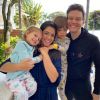 Thais Fersoza faz retrospectiva com seguidores com fotos da família
