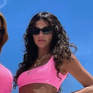 Bruna Marquezine e ex-BBBs fecharam ilha exclusiva em Angra dos Reis, costa verde do Rio de Janeiro, para o Réveillon