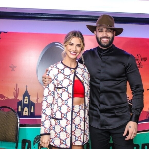 Gusttavo Lima está solteiro desde o fim do casamento com Andressa Suita