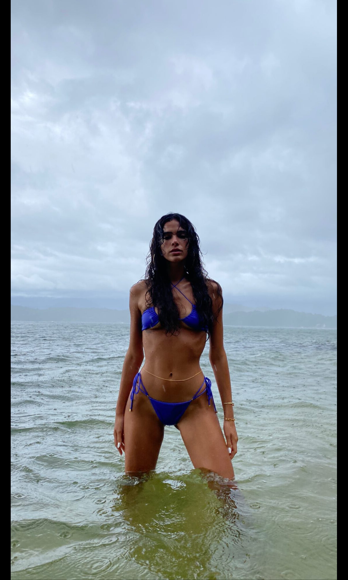 Foto Bruna Marquezine Usou Biquíni Sommer Swin Para Banho De Chuva No Mar Purepeople 