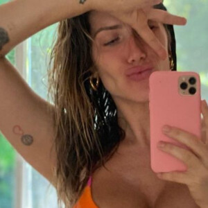 Giovanna Ewbank ganhou elogio de Bruno Gagliasso em foto de biquíni