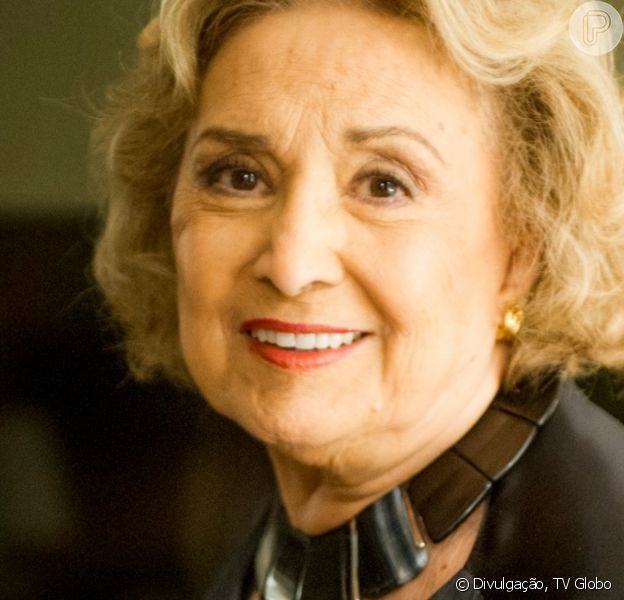 Aos 87 anos, Eva Wilma segue internada e está com quadro de líquido no pulmão