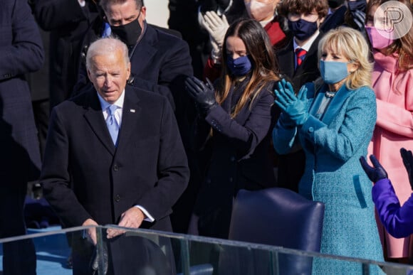 Presidente eleito, Joe Biden assumiu o cargo em cerimônia no Capitólio, em Washington