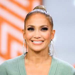 Jennifer Lopez faz apelo aos internautas: 'Por favor, não me chamem de mentirosa. Eu não tenho que mentir sobre as coisas. Fui muito honesta sobre minha vida inteira'