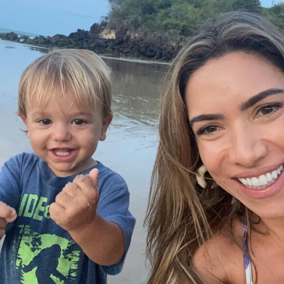 Filho caçula de Patricia Abravanel, Senor esbanjou fofura em fotos tiradas pelo pai, Fábio Faria