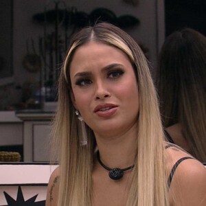 'BBB 21': Sarah lamenta estratégia de Projota no reality. 'Cavando própria cova'