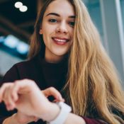 Com estilo e sem perder a hora: os relógios que você vai querer em seus looks!