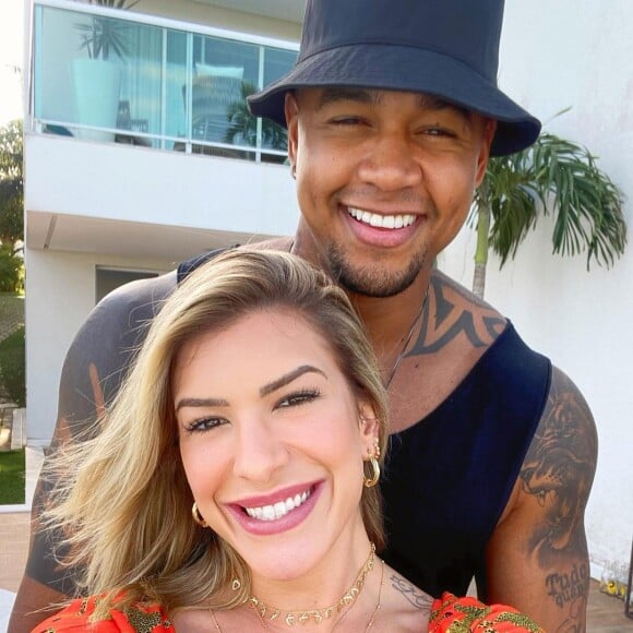 Lore Improta e Leo Santana estão casados há menos de um mês