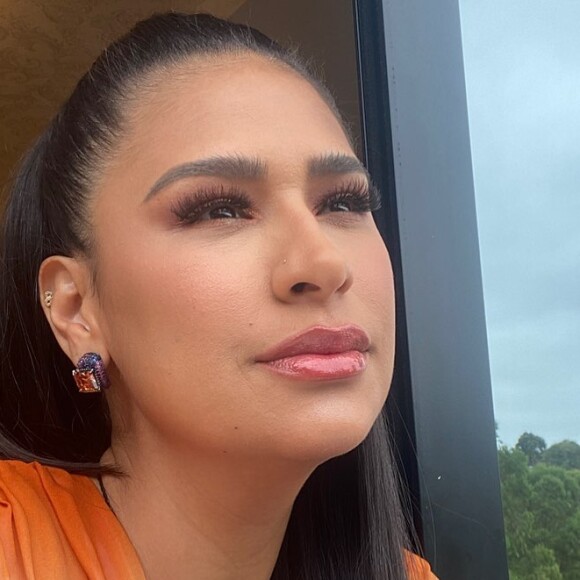 Simone admitiu não ter mais leite para amamentar Zaya, sua segunda filha