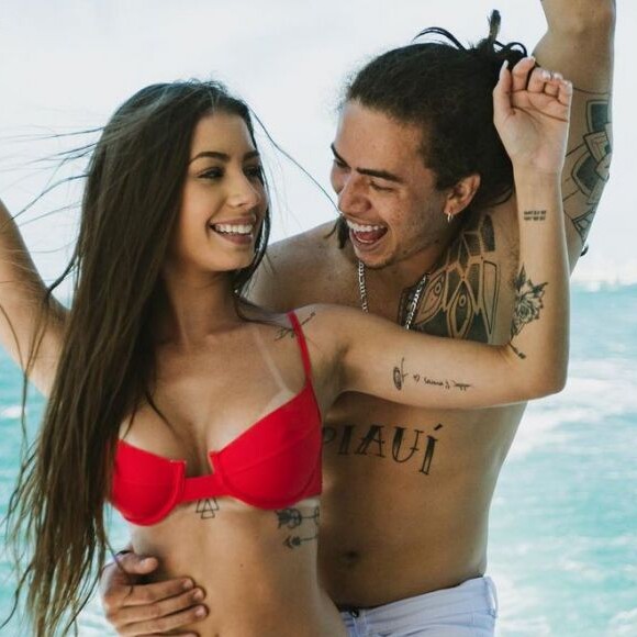 Whindersson Nunes e Maria Lina estão juntos desde julho de 2020 e ficaram noivos em março de 2021, dois meses após a estudante revelar a primeira gravidez do casal