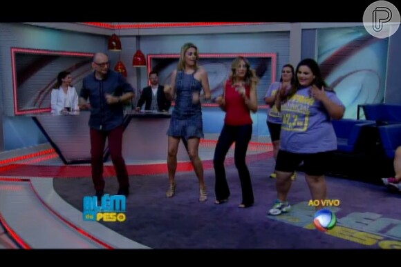 Ana Hickmann e Ticiane Pinheiro se divertiram dançando funk no 'Programa da Tarde' desta sexta-feira, 14 de novembro de 2014