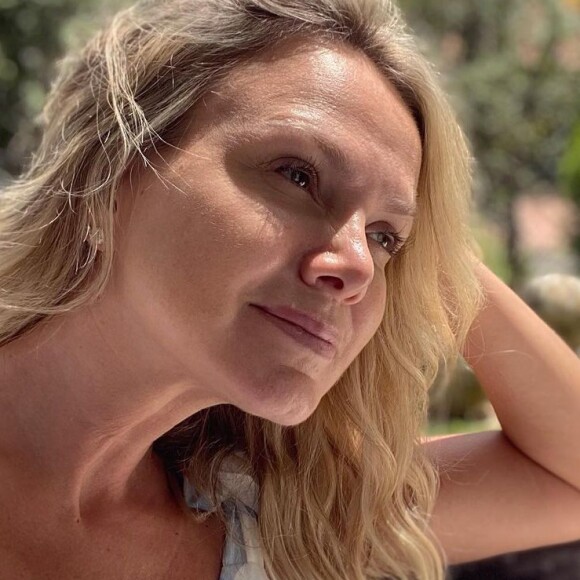 Eliana também já refletiu sobre autoaceitação em foto sem maquiagem