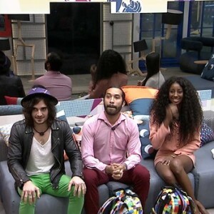 Camilla de Lucas, Fiuk e Juliette formaram o trio de finalistas após eliminação de Gilberto do 'BBB21'