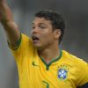 Após declarações polêmicas, Thiago Silva esclarece mal-entendido com Neymar