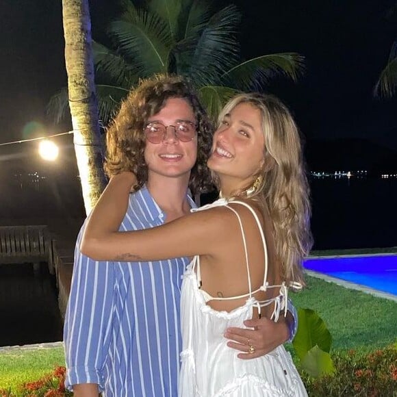 Sasha Meneghel e João Figueiredo estão juntos desde dezembro de 2019: 'Me casei com meu melhor amigo. Vou passar o resto da minha vida sorrindo do seu lado'