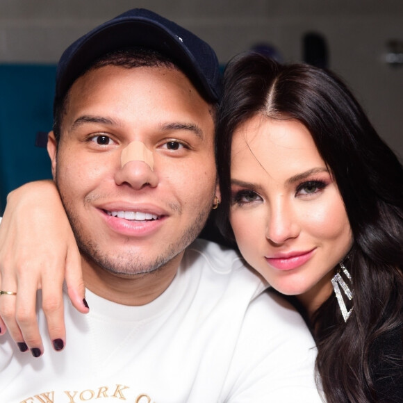 Gabi Martins e Tierry gostam de expor o namoro na web